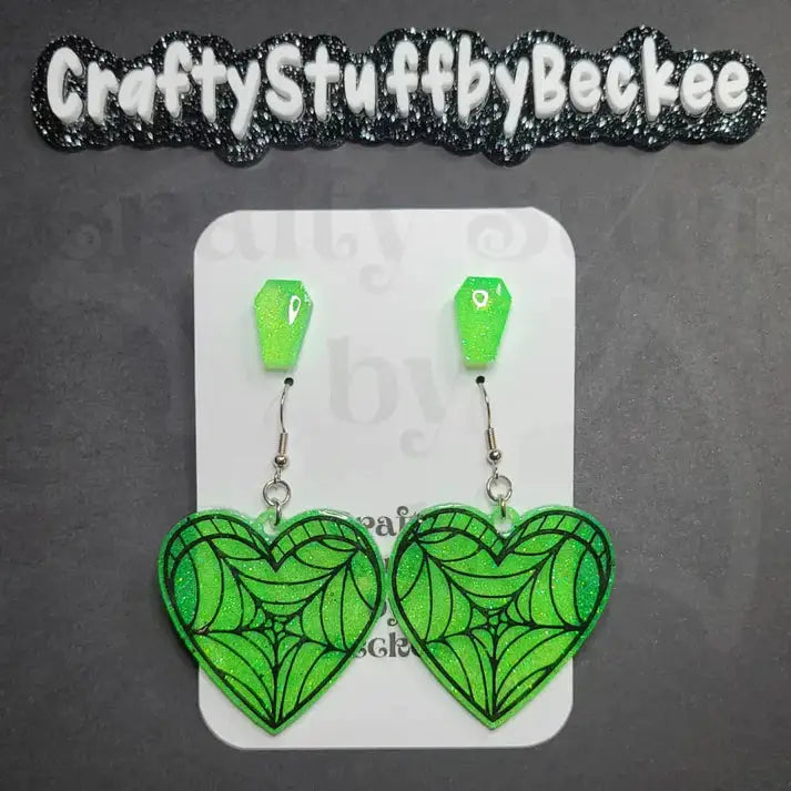 Spiderweb Dangle Heart and Coffin Stud Earring Set - Green